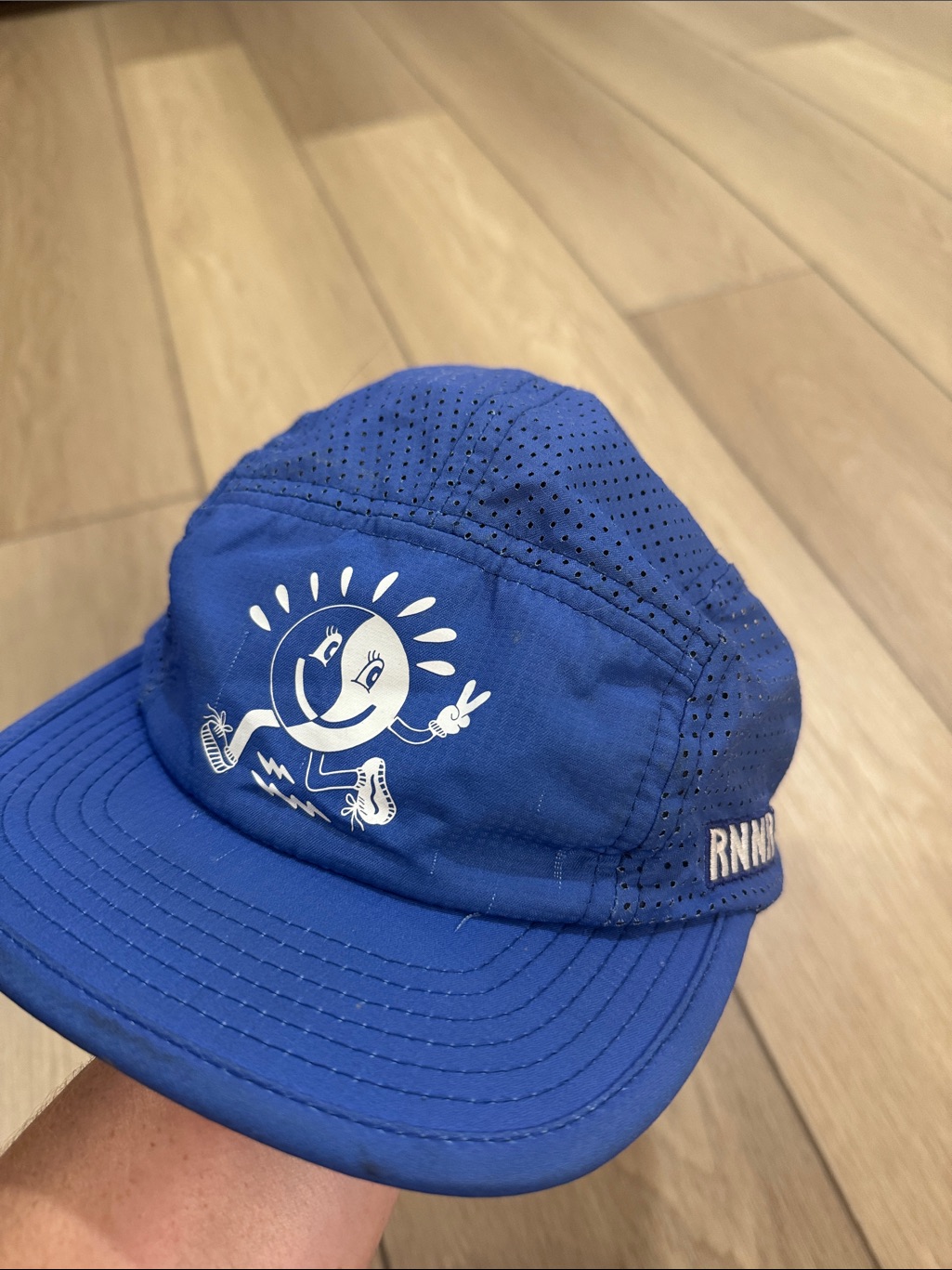 Rnnr Chasing Good Times Pacer Hat Sz 56cm Run Club Logo Workout — image 7 of 8